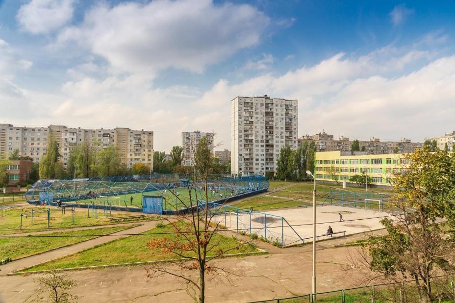 Квартира По Адресу Приозерная 8 Б Оболонь เคียฟ ภายนอก รูปภาพ